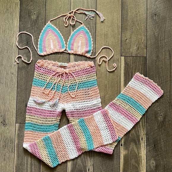 Dippin Daisy’s Rainbow Crochet Set (Pants & halter) - Picture 1 of 9